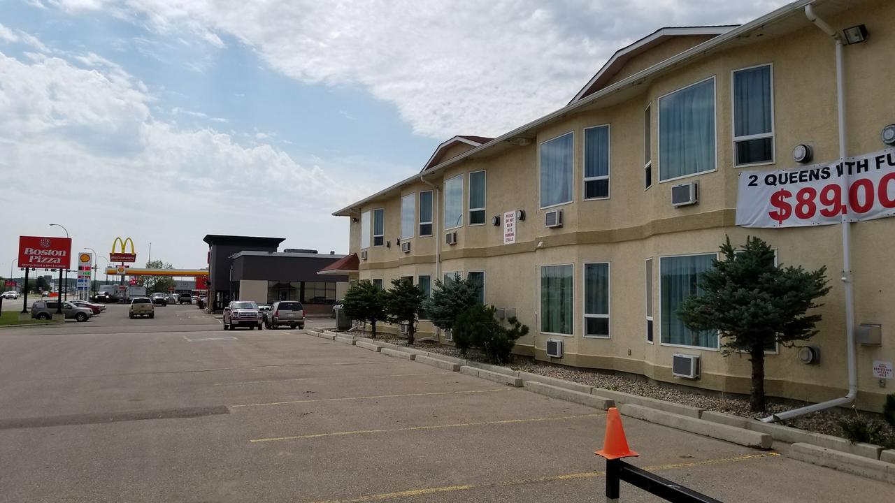 Western Budget Motel Cold Lake מראה חיצוני תמונה