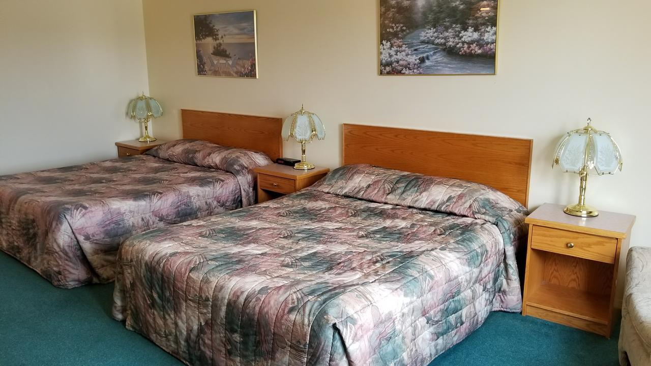 Western Budget Motel Cold Lake מראה חיצוני תמונה