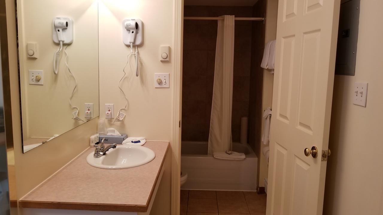Western Budget Motel Cold Lake מראה חיצוני תמונה