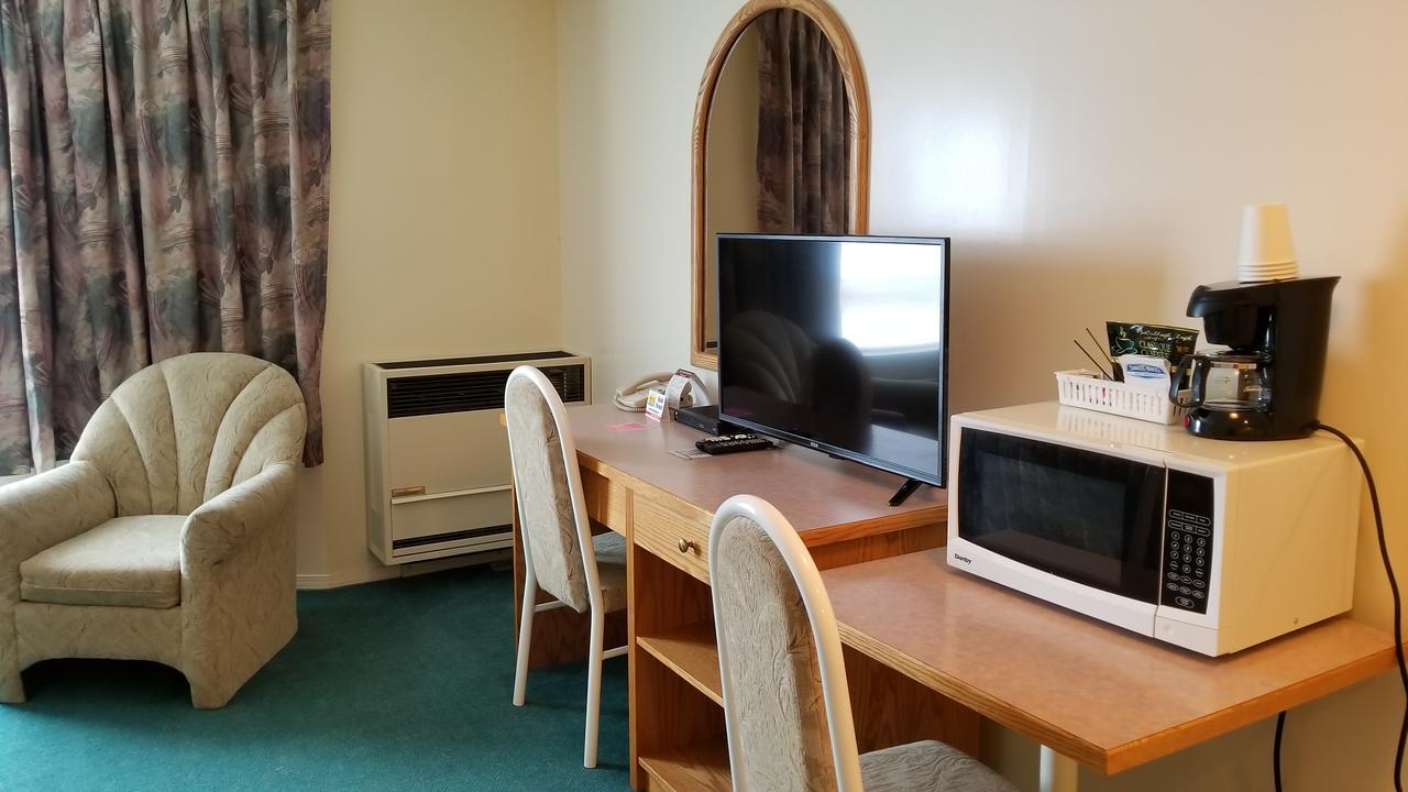 Western Budget Motel Cold Lake מראה חיצוני תמונה
